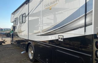 2021 NeXus RV Triumph Super C 32TSC