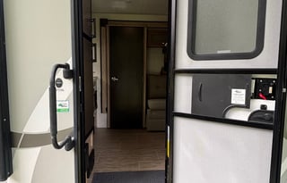 #42 R-pod RP196 The Perfect Couples Camper
