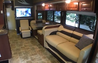 2015 Thor Outlaw 37LS Toyhauler