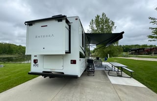 2024 Entegra Odyssey 30Z