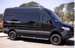 BLACK KNIGHT: 2022 Mercedes Vanworks Switchback 4D