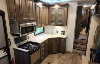 2018 Keystone RV Montana High Country 381TH