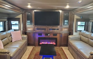 2018 VanLeigh RV Vilano 375FL