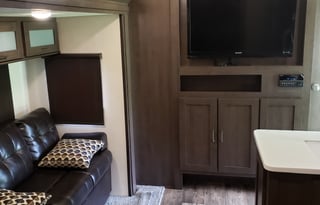 2019 Forest river Wildwood                   (Deliver Only)