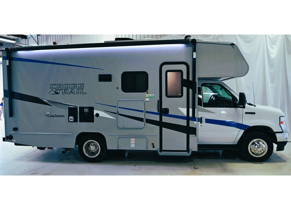 Class C Motor Home rentals in Los Angeles