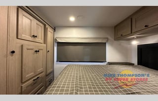 2025 Forest River RV Sunseeker LE 3250DSLE Ford