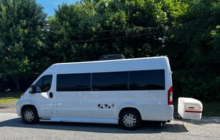 2023 Ultimate Toys Luxury Ultimate CamperVan