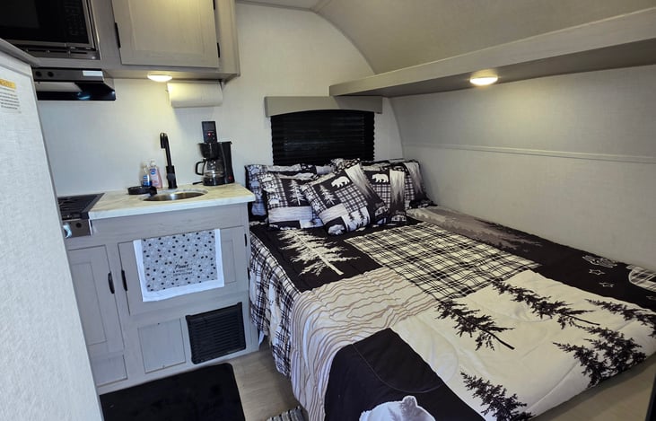 Queen bed
