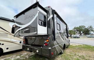 Easy To Drive - 2012 Fleetwood Tioga DSL 25R