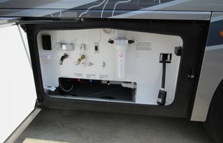 Experience Ultimate Luxury 2025 Discovery LXE!