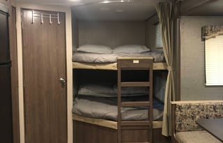 B's Family Fun 2019 Keystone Hideout