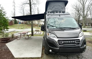 "WanderPop" - Luxury Off Grid Noovo Camper Van