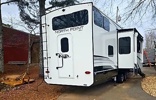 2025 Jayco North Point HAL 2640
