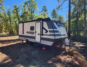 CrossRoads RV Zinger Lite ZR18BH