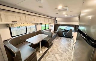 Enjoy a cruise in "CRUZ"! *TAILGATER'S DELIGHT!*