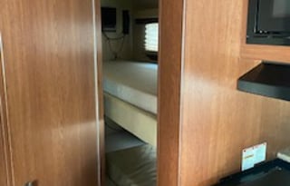 2015 Thor Motor Coach ACE 27.1