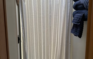 Very clean fully loaded 2020 Chateau 28E