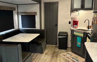 Unplug, unwind. Furnished 3bd, 2bath + bunks