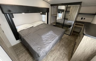 Arctic Wolf bunk room