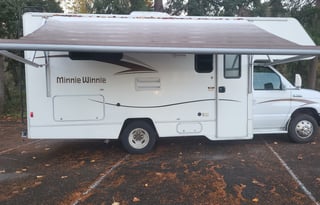 2015 Winnebago Minnie Winnie 22R