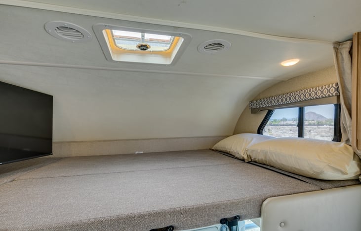 Overhead bunk (sleeps 2-3)