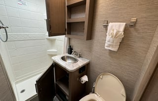 "STAR" FREE delivery near airport