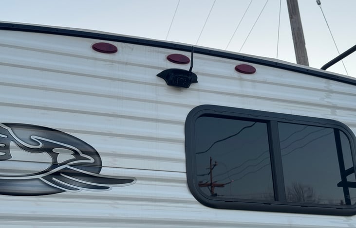 Remote RV camera - Rear back camera / also has microphone to assist with backing into site(s)