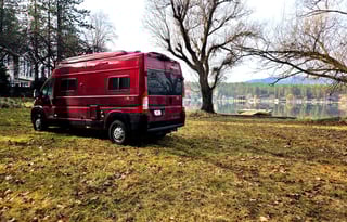 2022 Winnebago Solis 59P