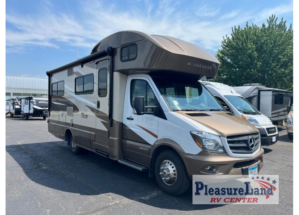 Class C Motor Home rentals in Shakopee