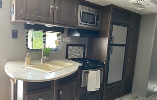 2019 CrossRoads RV Longhorn 328SB