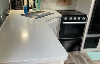 BUMBLE BEACH W/ KING BEG