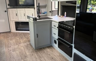 Modern Vibe 26BH/Perfect for Family/Bring the Pets