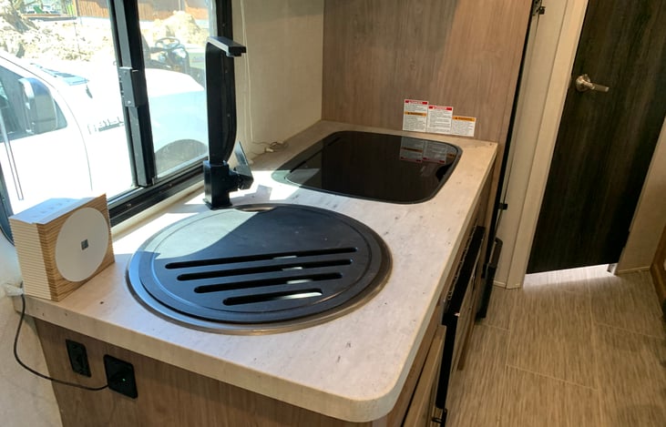 wireless bluetooth speaker for entertainment