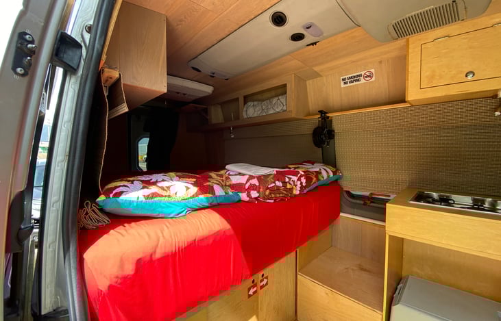 California king size bed