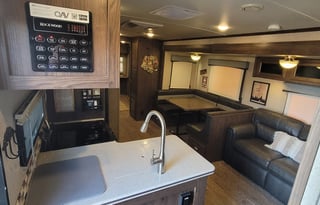 Family/Pet Friendly Large Camper Rental