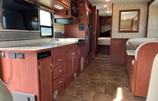 2014 Winnebago Minnie Winnie 31H