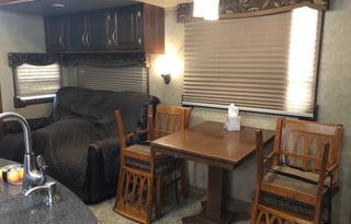 2015 Forest River Crusader 5th Wheel RV