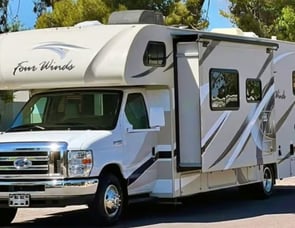Thor Motor Coach Four Winds 30D