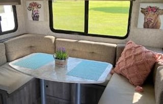 2019 Coachmen RV Apex - Casual Comfort