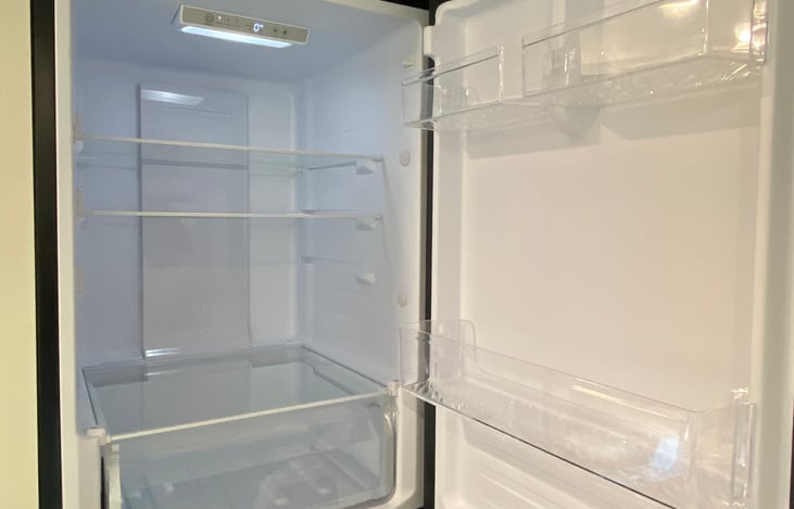 Roomy refrigerator