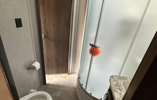 2020 Jayco Jay Flight SLX 8 245RLS Sleeps up to 5!