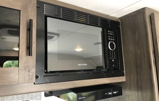 2022 Coachmen Clipper Camping Trailer Ultra-Lite