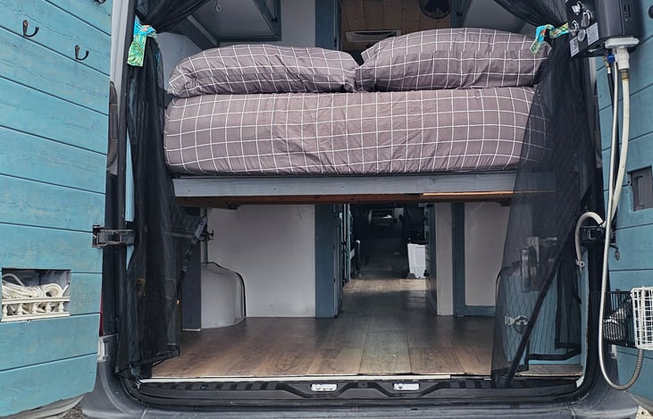 Plenty of storage space under the bed.