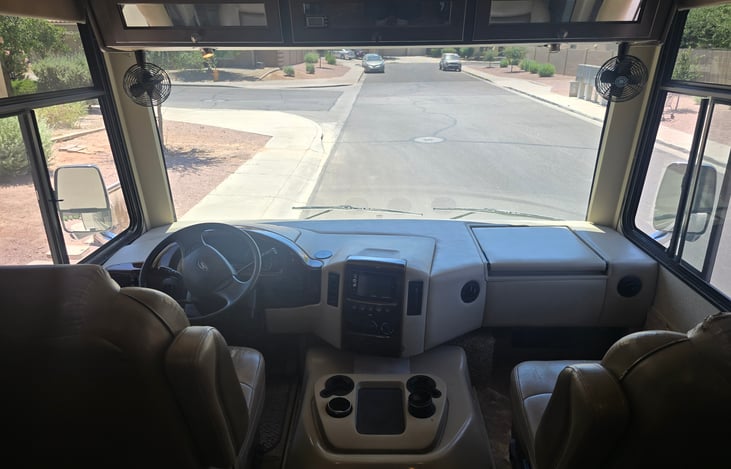 Inviting cockpit with familiar controls, large mirrors, and a back-up camera makes this RV very easy to drive.