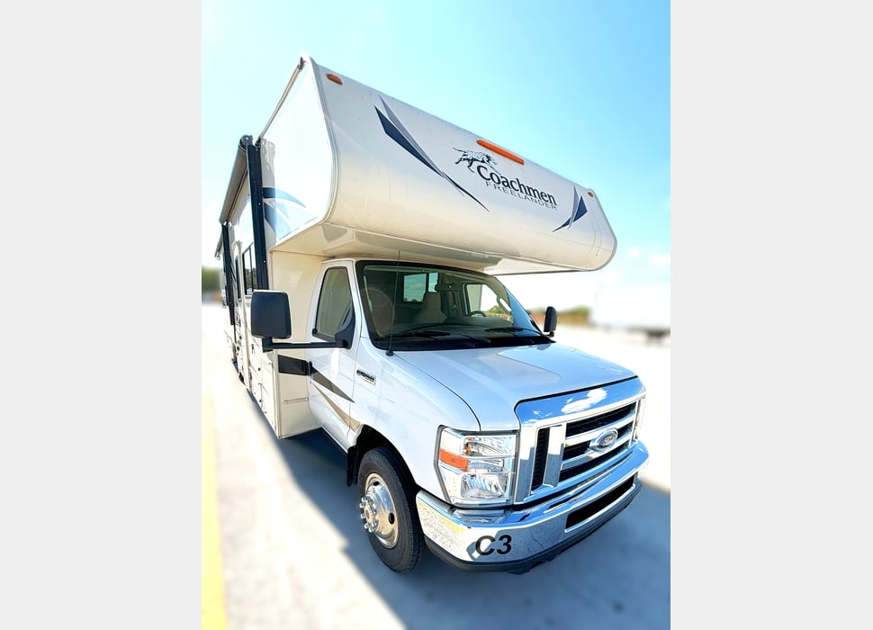 Class C Motor Home rentals in Massillon