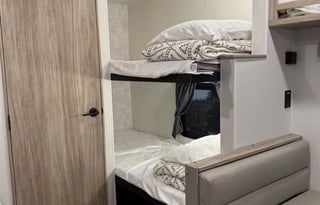 2025 Winnebago • Modern, Easy Tow • Sleeps 5