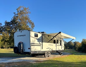 Cruiser Embrace EL280