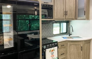 2021 Heritage Glen 356QB - 2 Baths, Huge Bunk Rm!