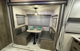 2022 Forest River Surveyor Legend 240 Bunk House