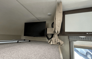 Elegant Class C Motorhome – Explore the Rockies
